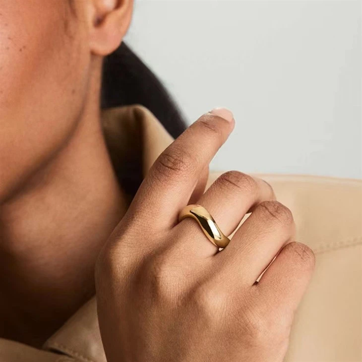 Bold Wave Ring